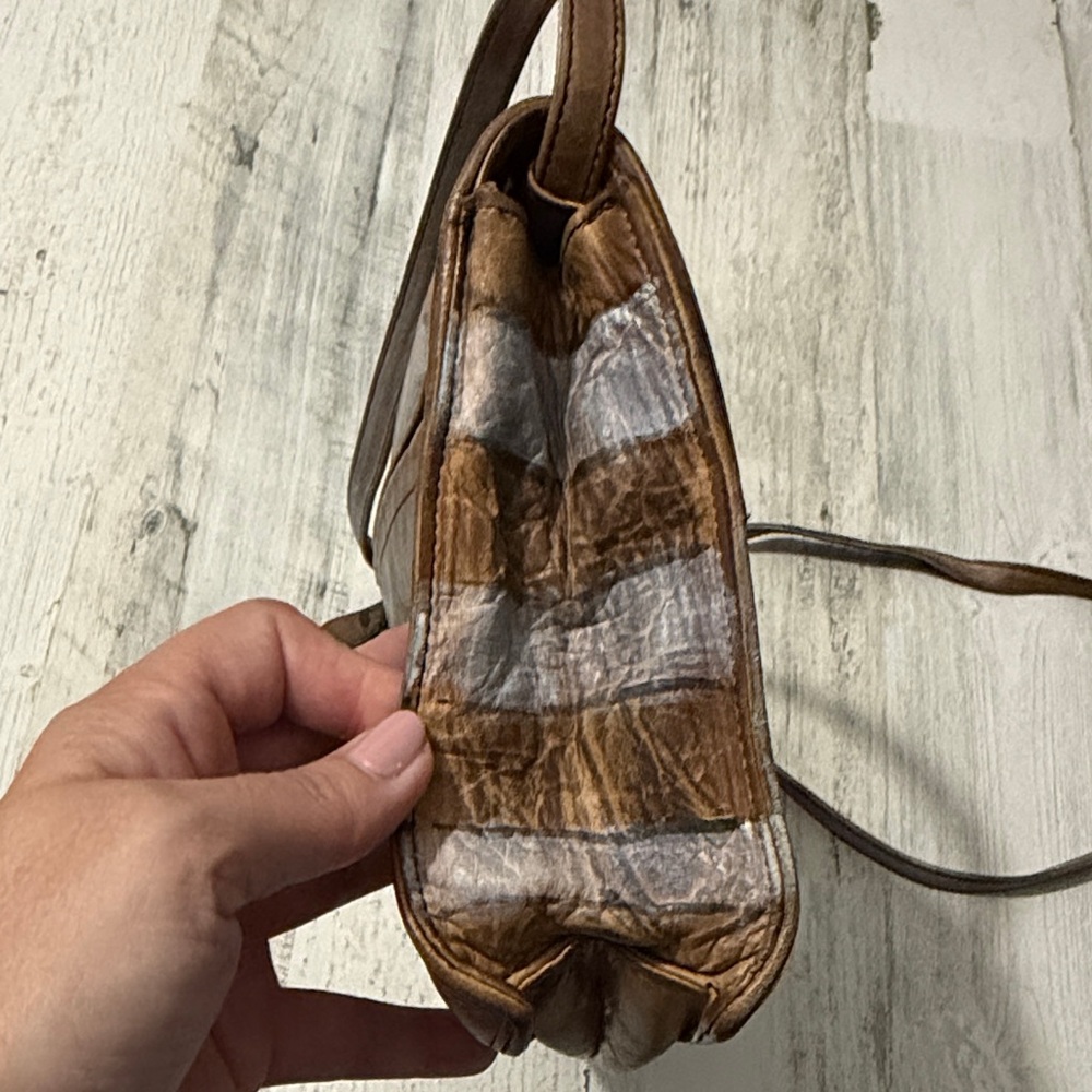 Jane Yoo Vintage Hand Painted Purse - Picture 14 of 16